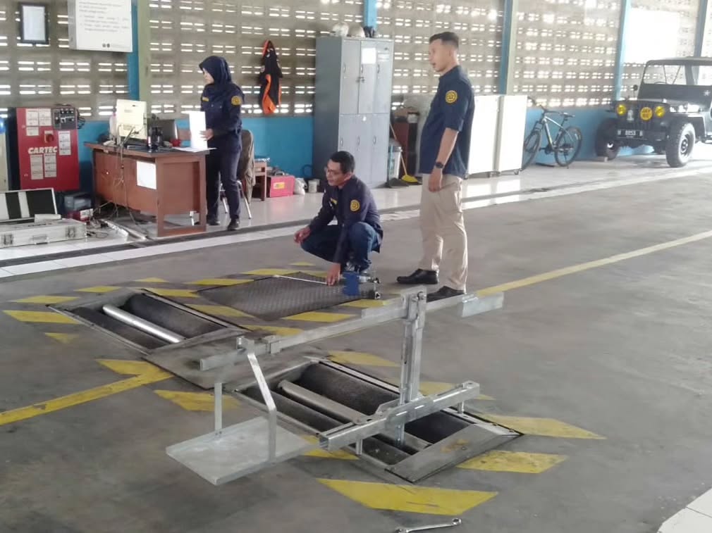 Kalibrasi Alat Uji Kendaraan Bermotor oleh Kementerian Perhubungan yang rutin dilakukan setiap tahun