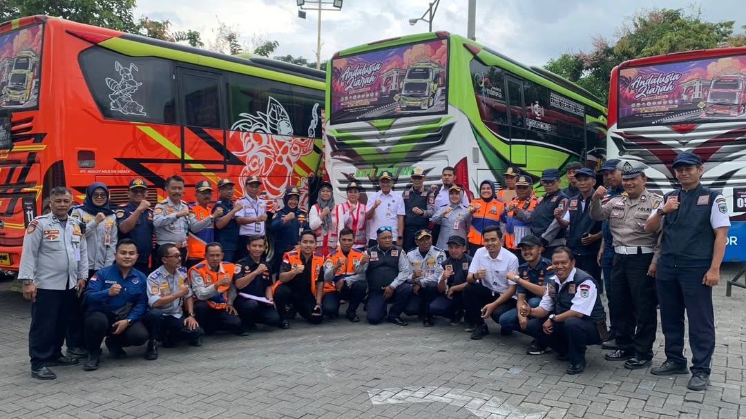 Giat RampCheck di penghujung tahun 2024 bersama Direktur Angkutan Jalan beserta Dishub Provinsi Jatim, Dishub Batu dan Polresta Batu di Lokasi Santera delafonte, Jatimpark 1